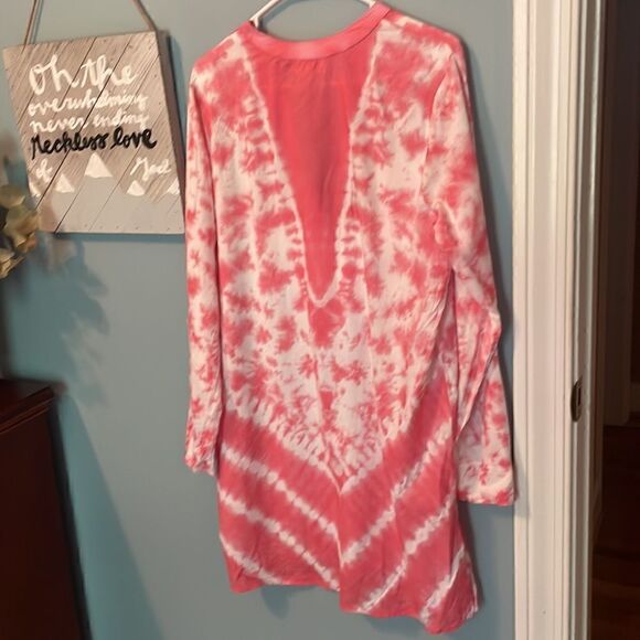 Tybee Tie Dye Cover Up - M - Great Condition 🌻 - Picture 9 of 10